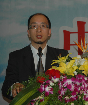 中国城市商业网点建设管理联合会副会长、中国商业地产联盟秘书长王永平